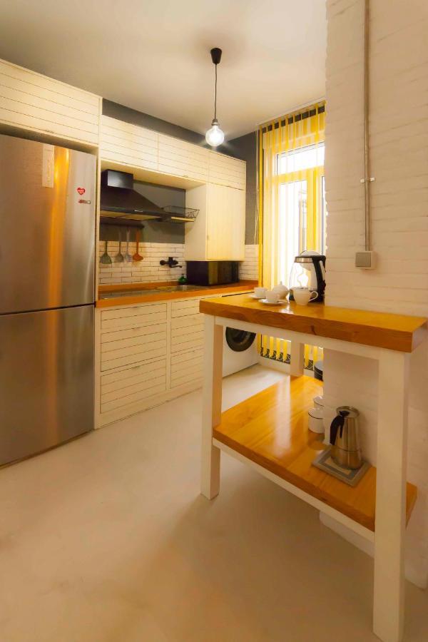 Modern Apartment In City Centre 塞维利亚 外观 照片